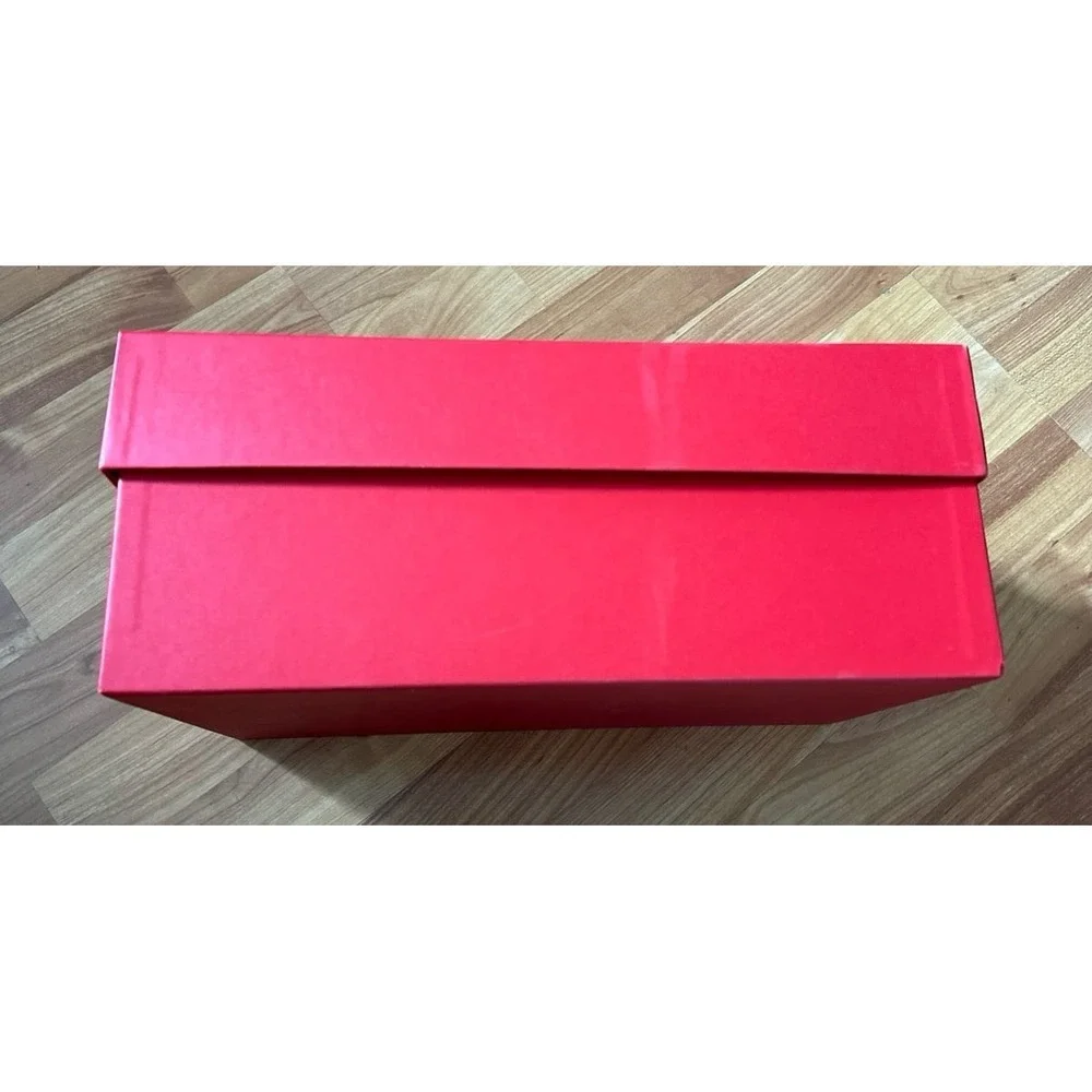 Ferragamo empty shoe box